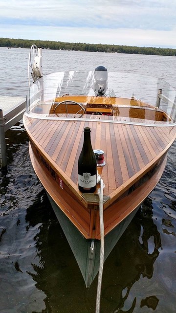 Wooden Boat Small -  Canada