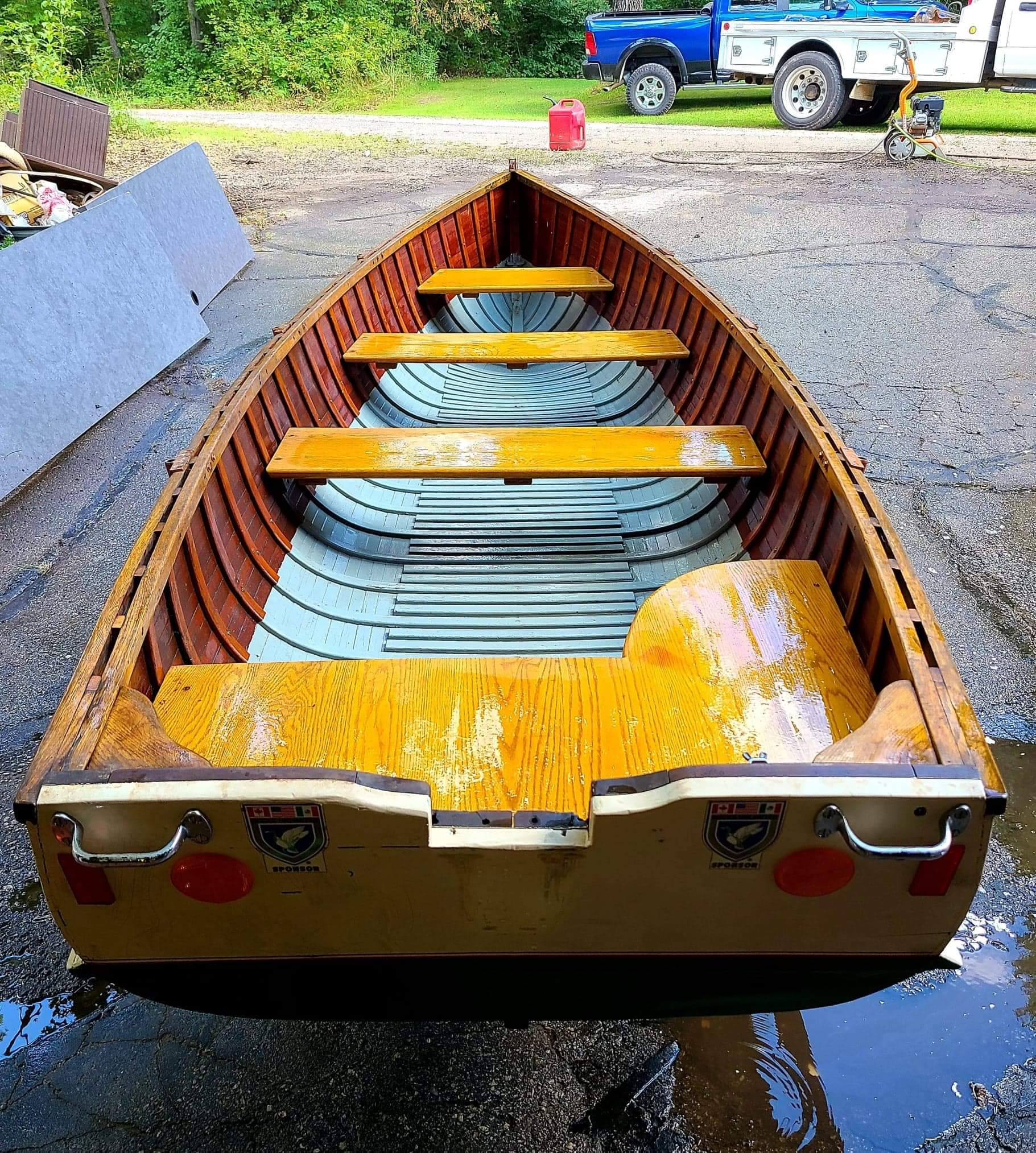 Antique boats under $10,000