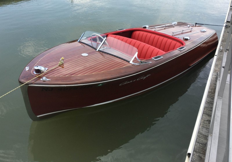 17 Feet 1947 Chris Craft Deluxe Runabout 39752 Antique Boat America