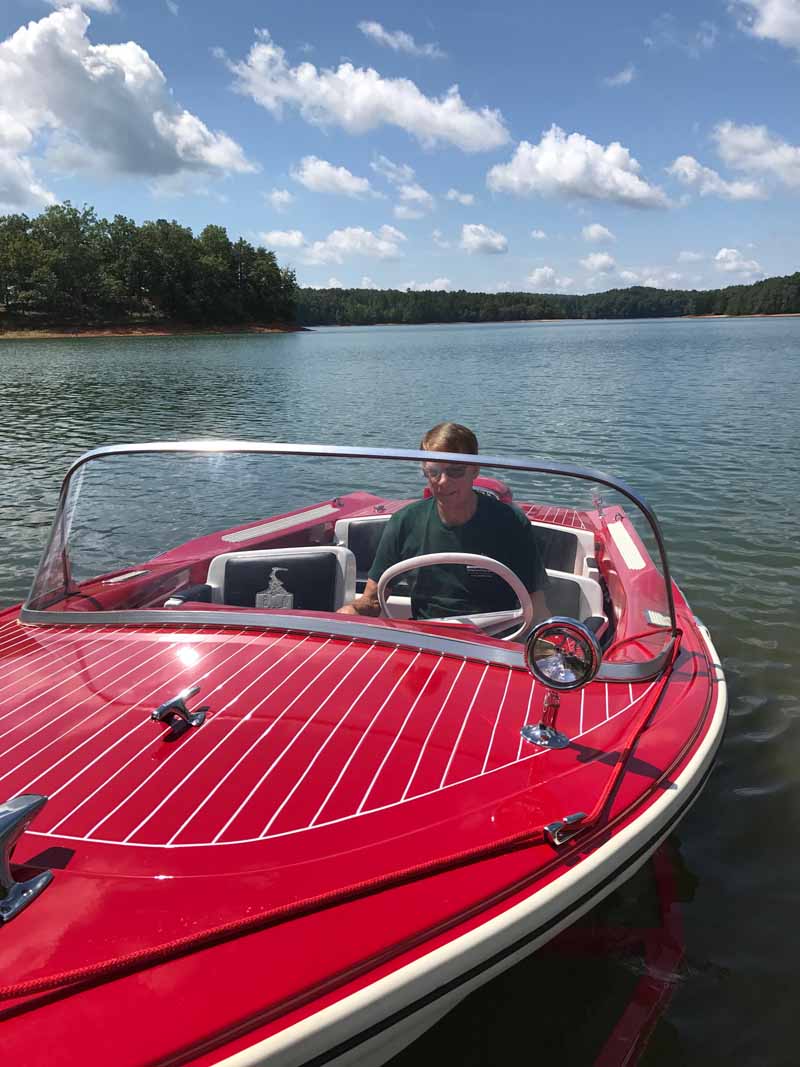 17 Feet 1962 Hydrodyne Custom Deluxe - 39771 | Antique Boat America