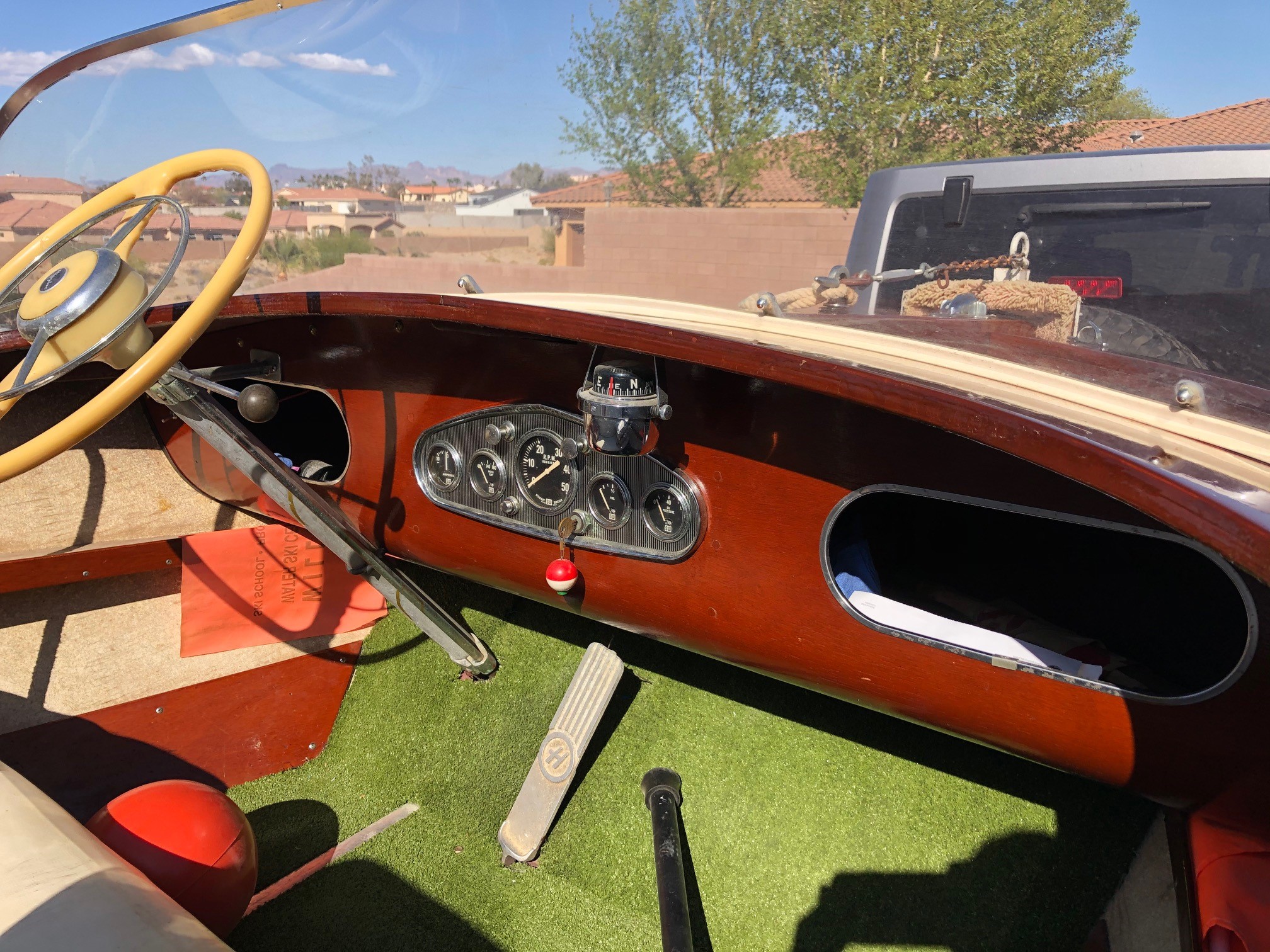 17 Feet 1956 Higgins Speedster - 41785 | Antique Boat America