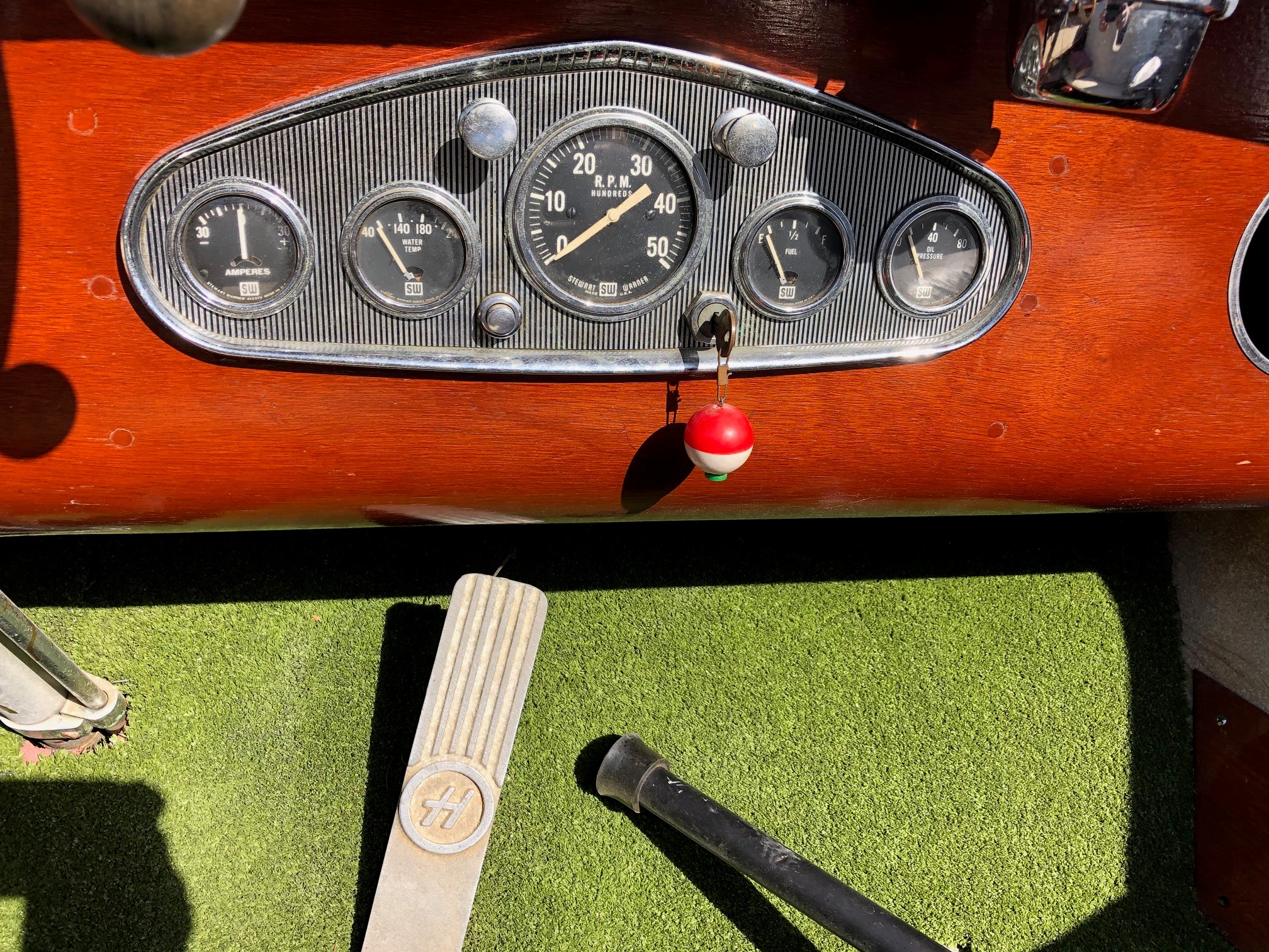 17 Feet 1956 Higgins Speedster - 41785 | Antique Boat America
