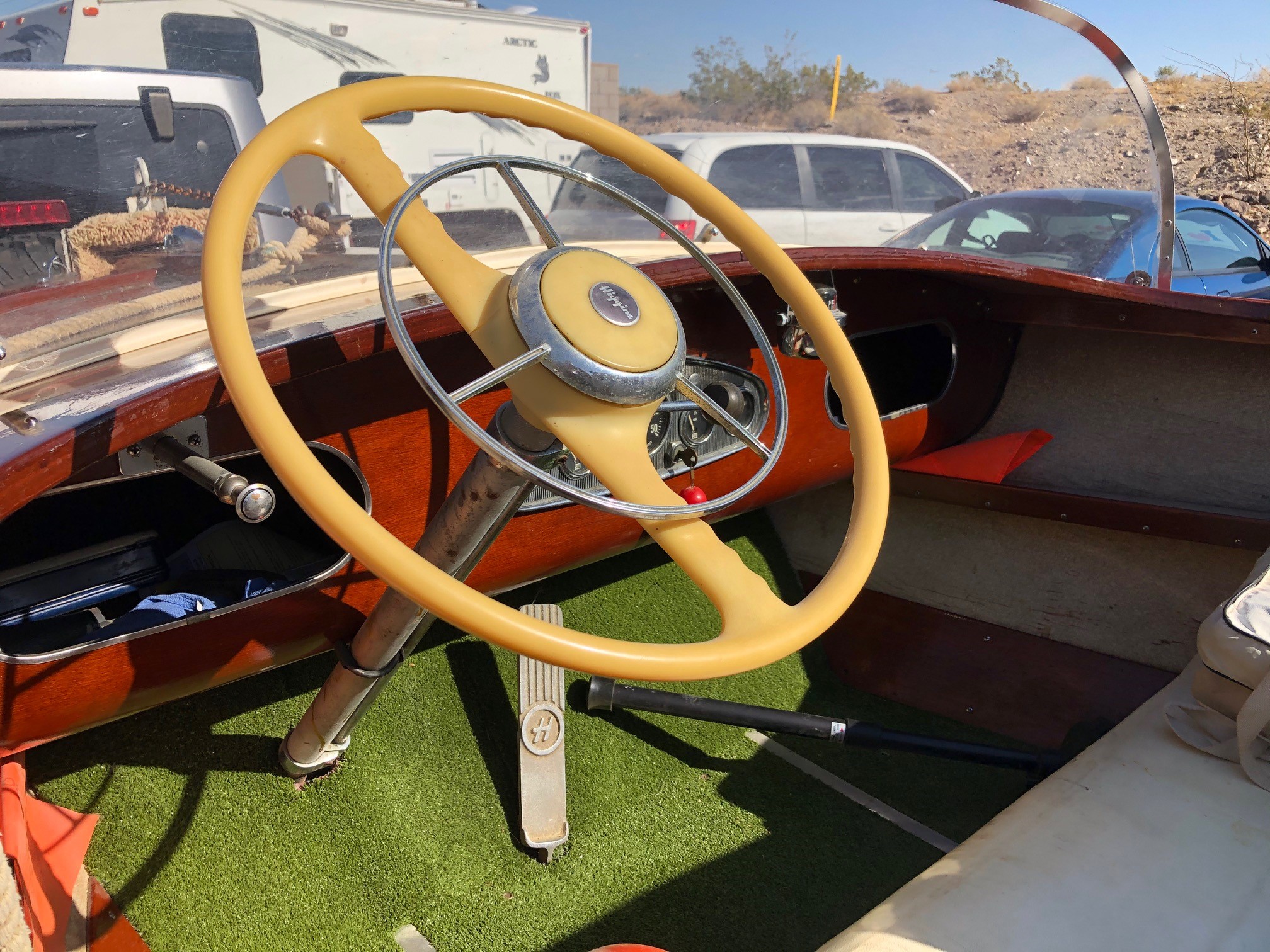 17 Feet 1956 Higgins Speedster - 41785 | Antique Boat America